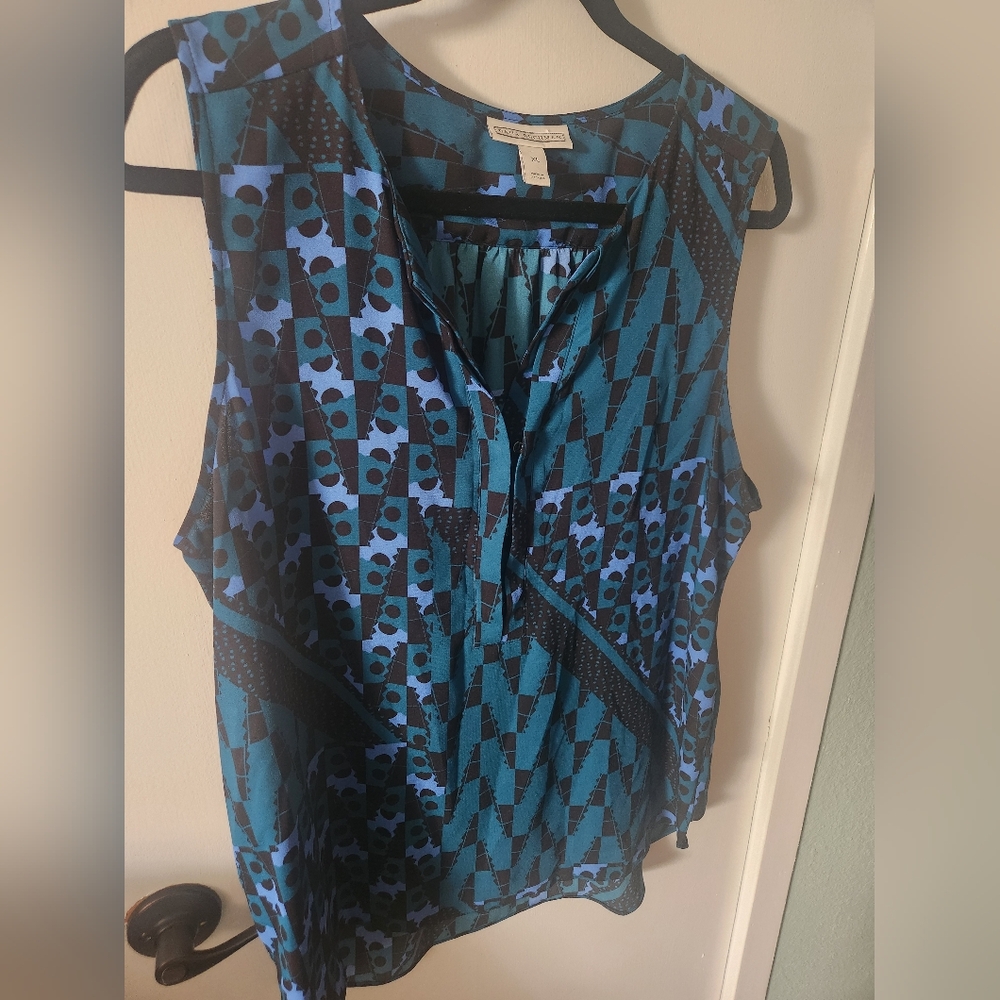 Dana Buchman Sleeveless Blue Geo-Print Women’s Blouse Size Xl